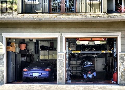 1153 DEERVIEW Pl Langford BC V9B0B3