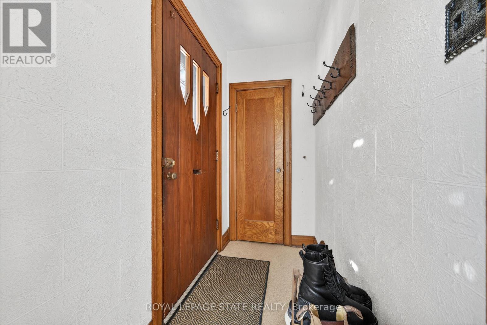 188 WEXFORD AVENUE S