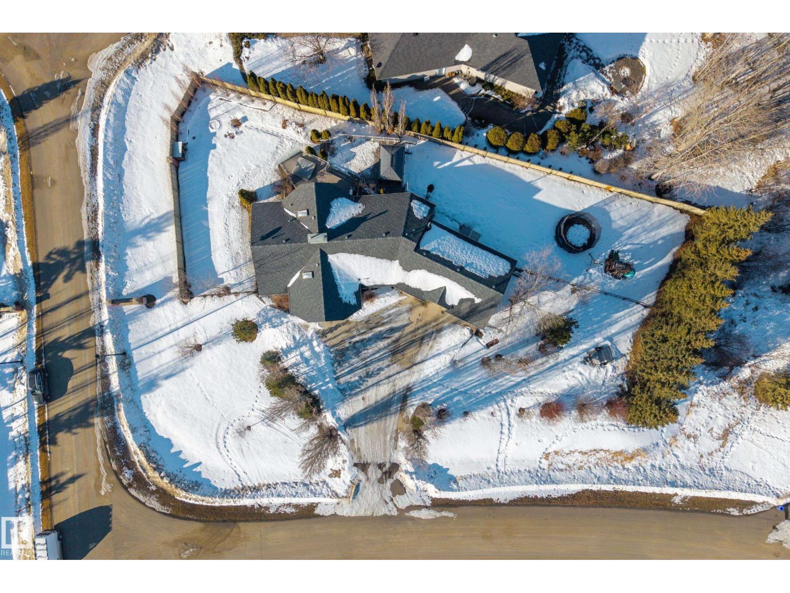 #43 26106 TWP ROAD 532A