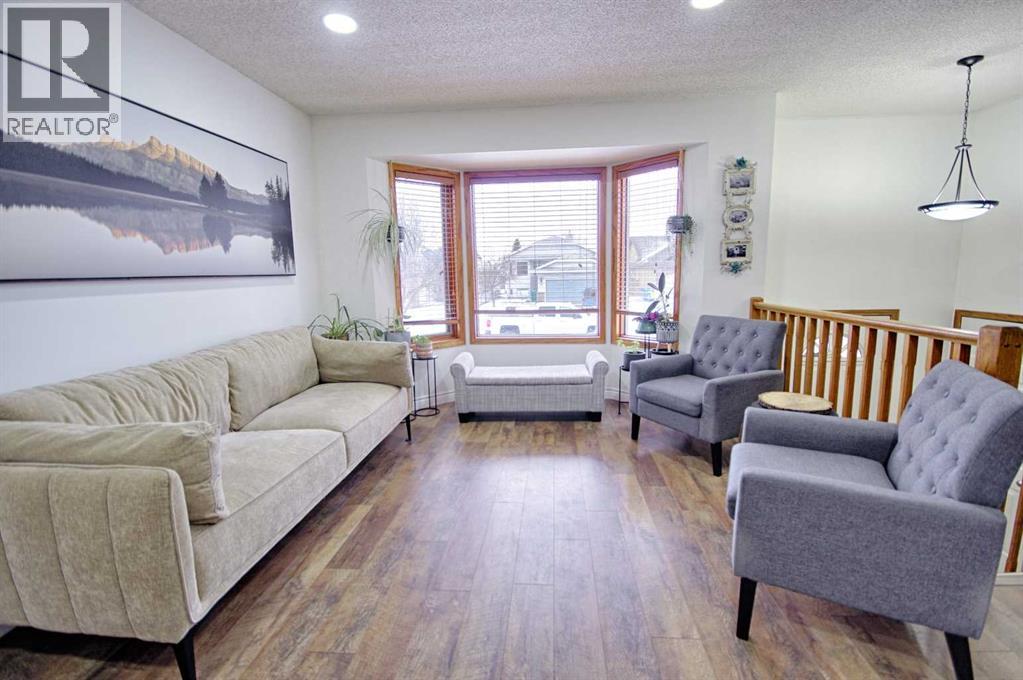 46 Heritage Crescent W