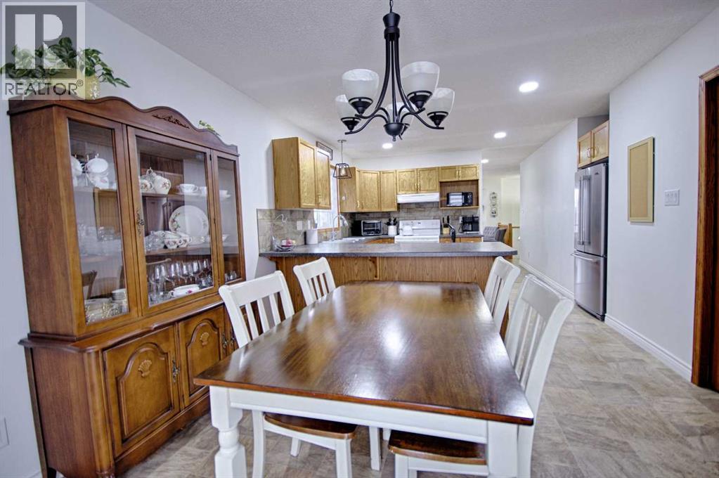 46 Heritage Crescent W