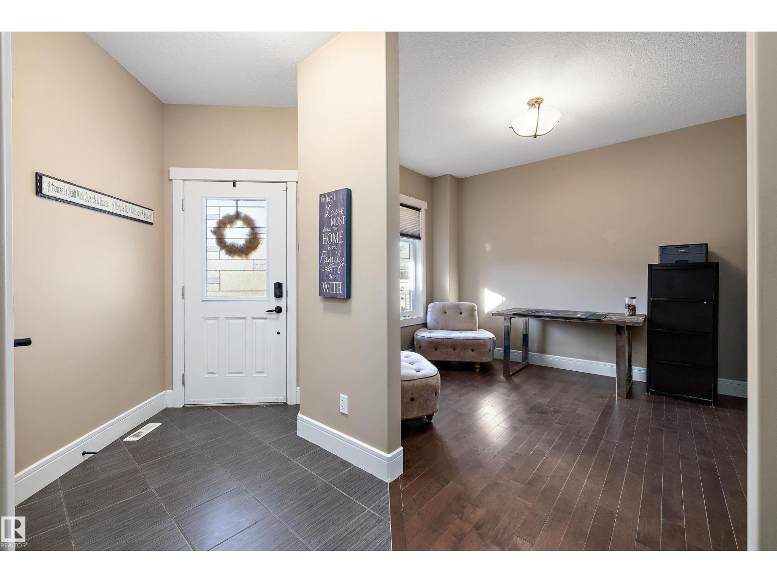 3193 WINSPEAR CR SW