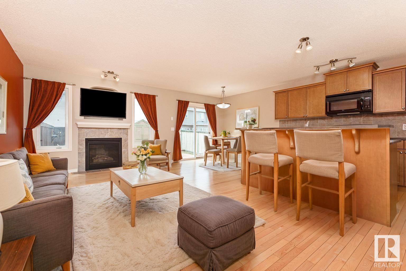 29 CARAGANA WY