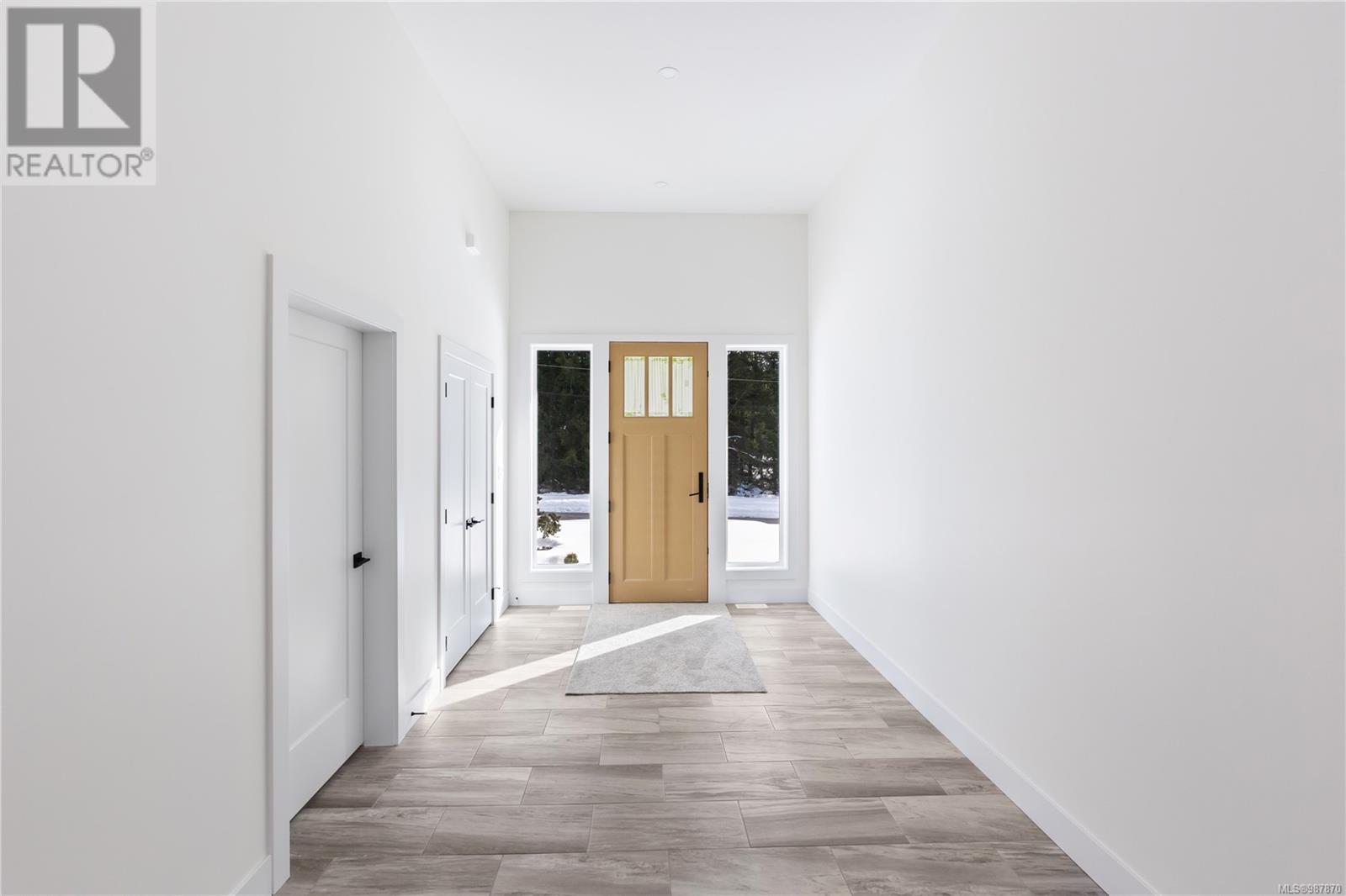 2600 Craven Cres