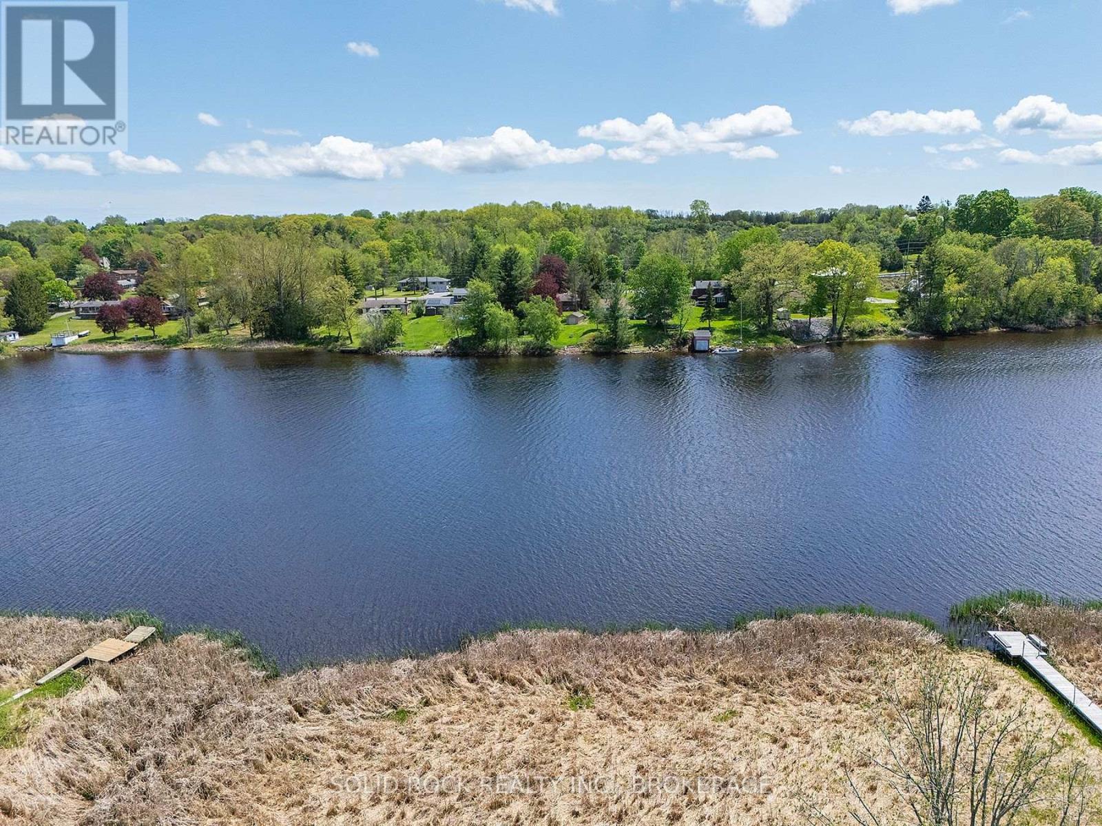 150 SHORELINE CRESCENT