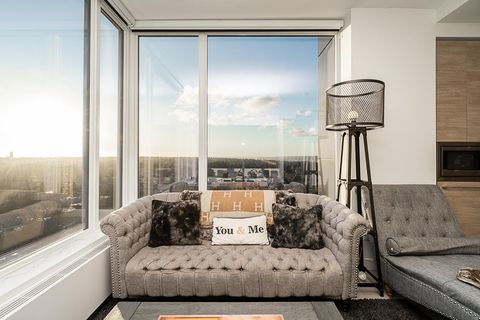 3003 13615 FRASER HIGHWAY Surrey BC V3T0P7