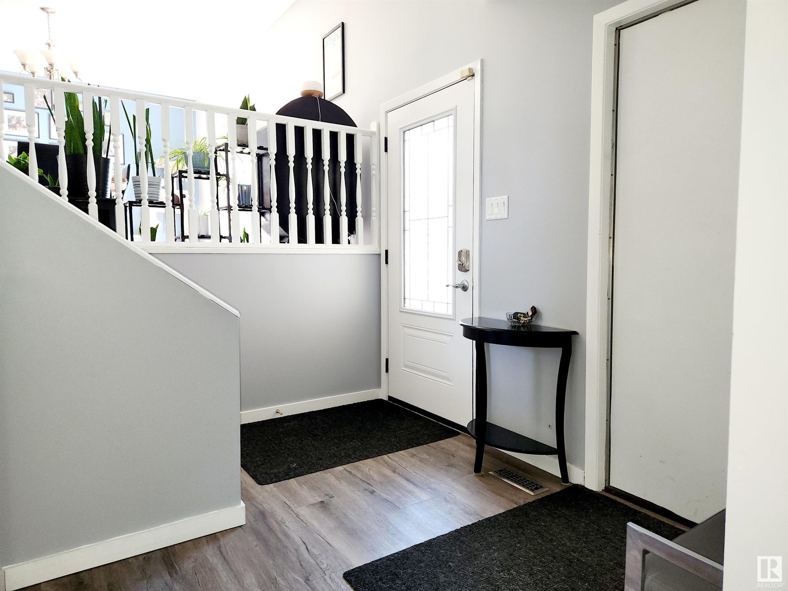 3539 11 AV NW