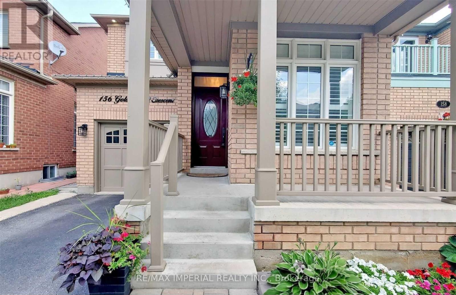 156 GOLDENWOOD CRESCENT