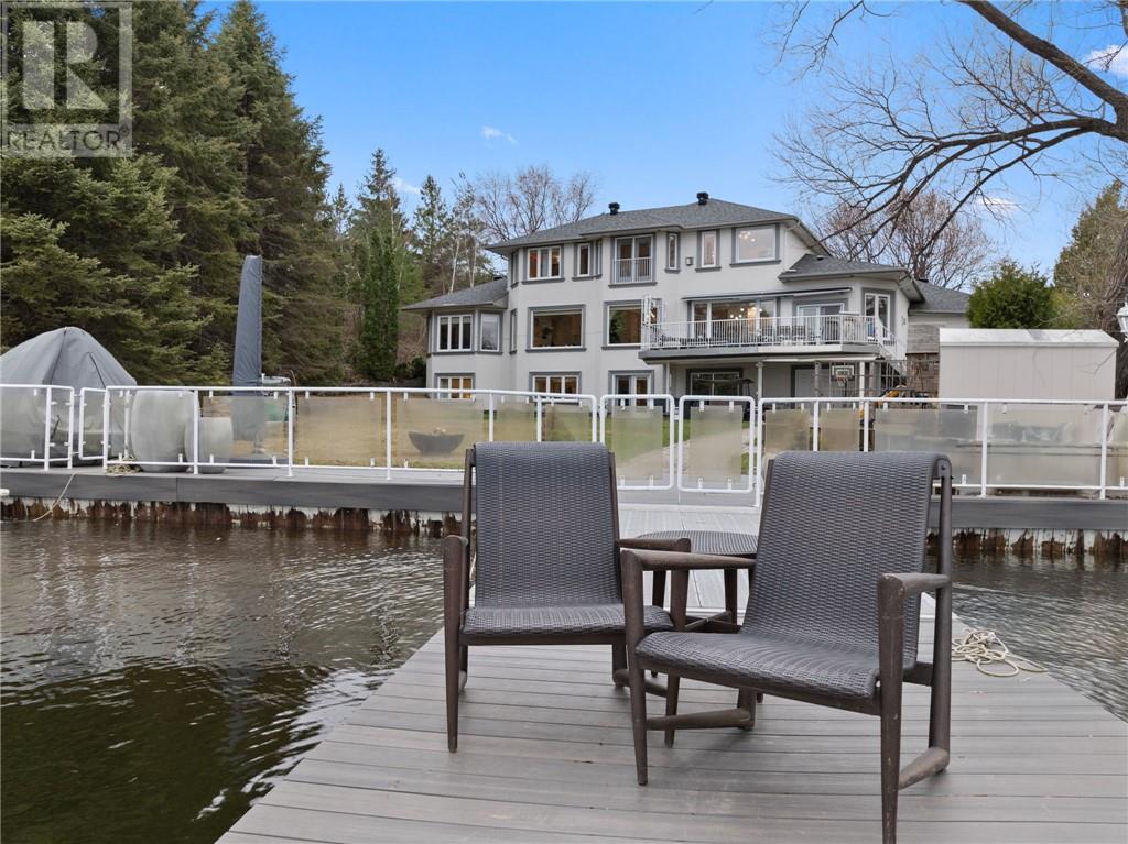 500 Lakepoint Court