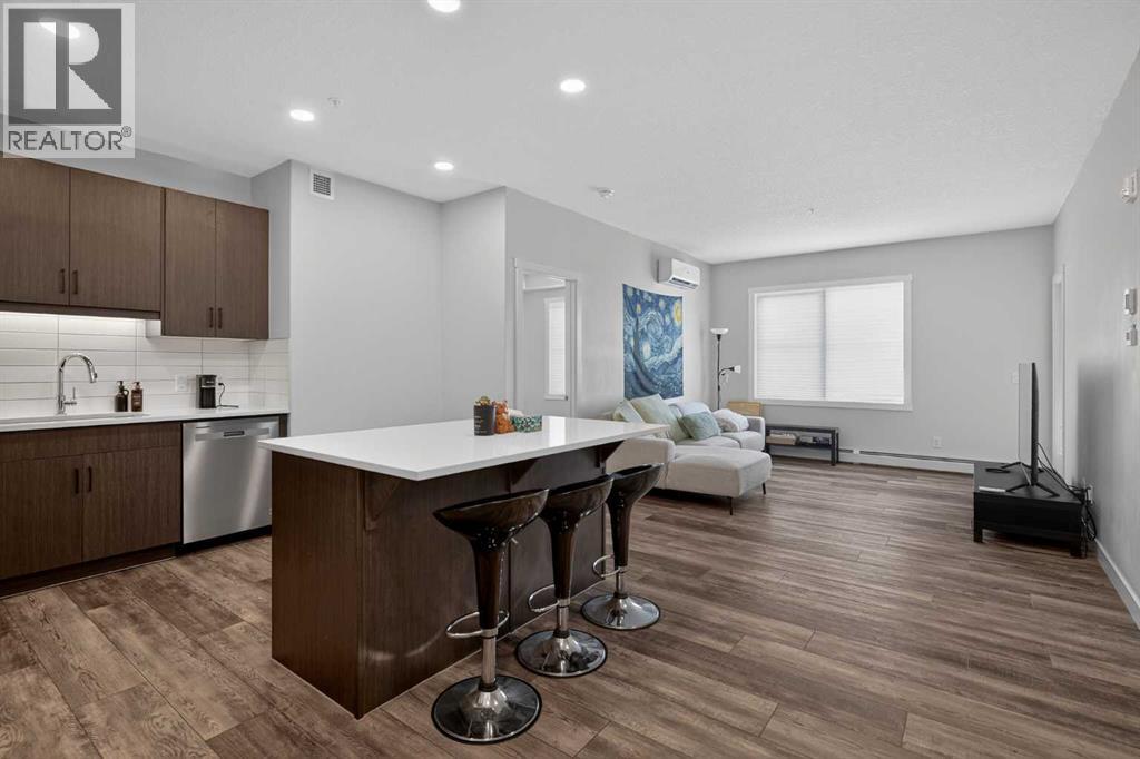 301, 55 Wolf Hollow Crescent SE