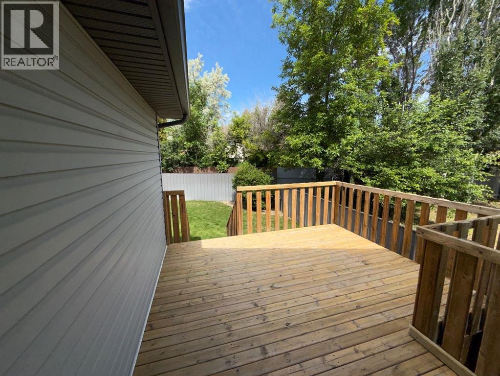 40 MicMac Court W