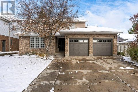 86 FREELAND DRIVE Stratford ON N4Z1H1