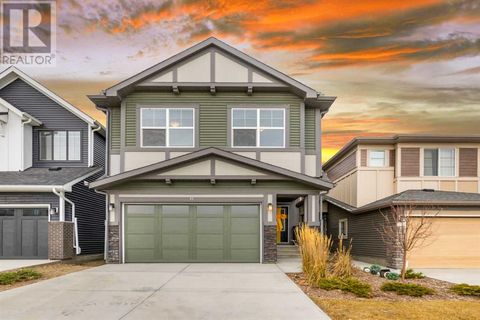 15 Homestead Close NE Calgary AB T3J2H2