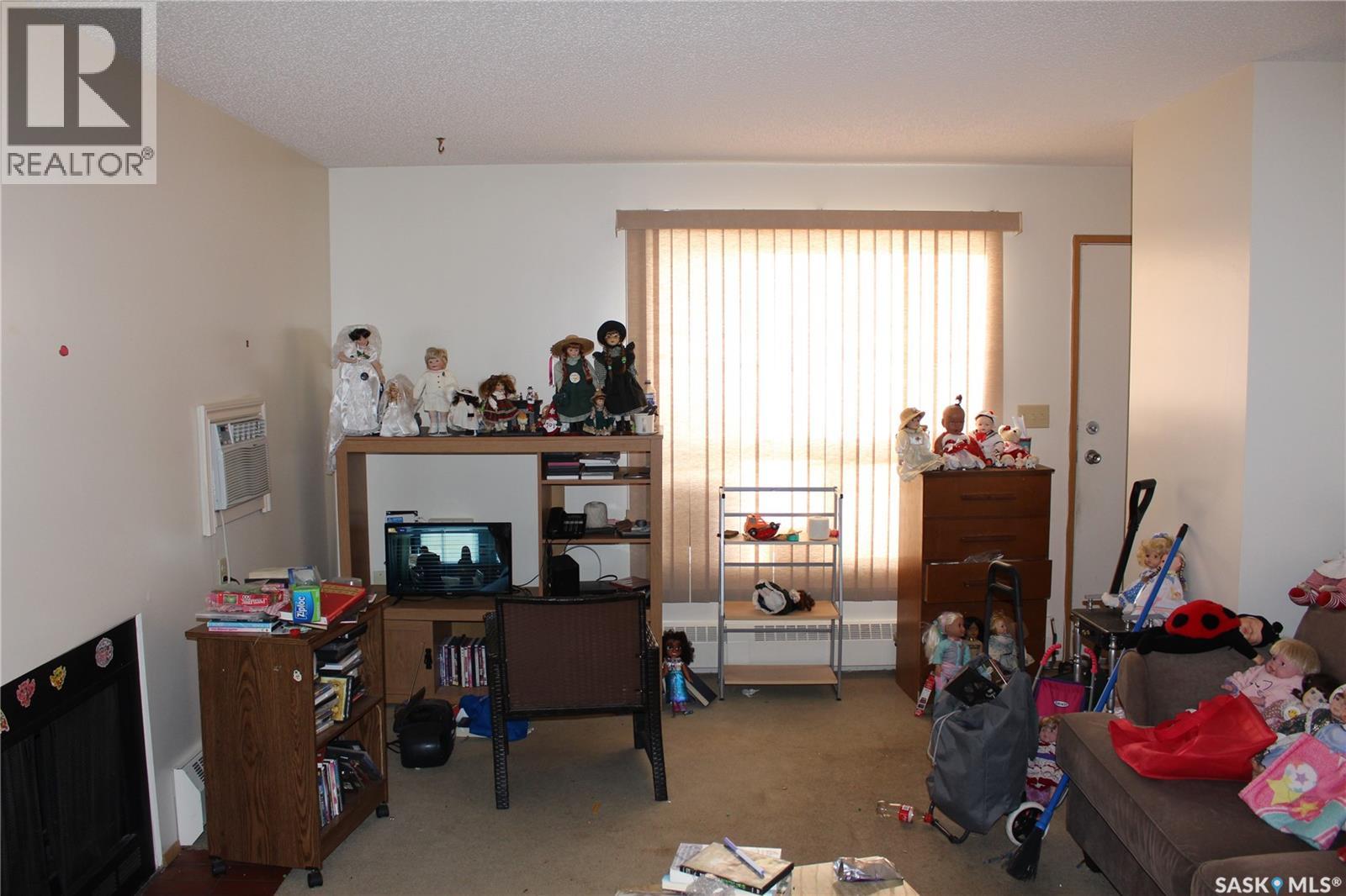 108 67 Wood Lily DRIVE