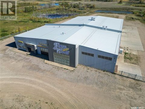 Farmworld Building Prince Albert Rm No. 461 SK S6V7V6