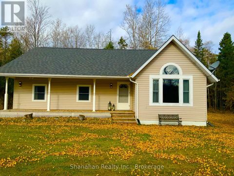 20 CAPE HURD ROAD E Northern Bruce Peninsula ON N0H2R0