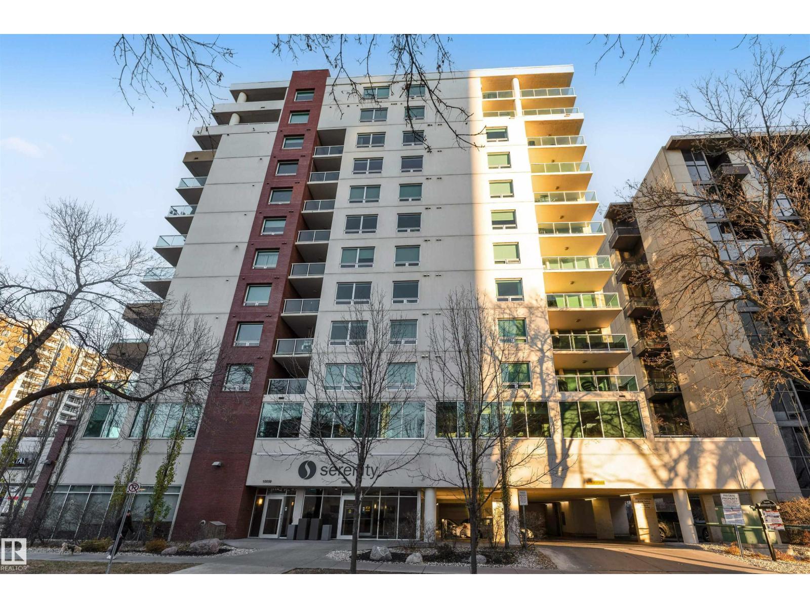 #807 10055 118 ST NW