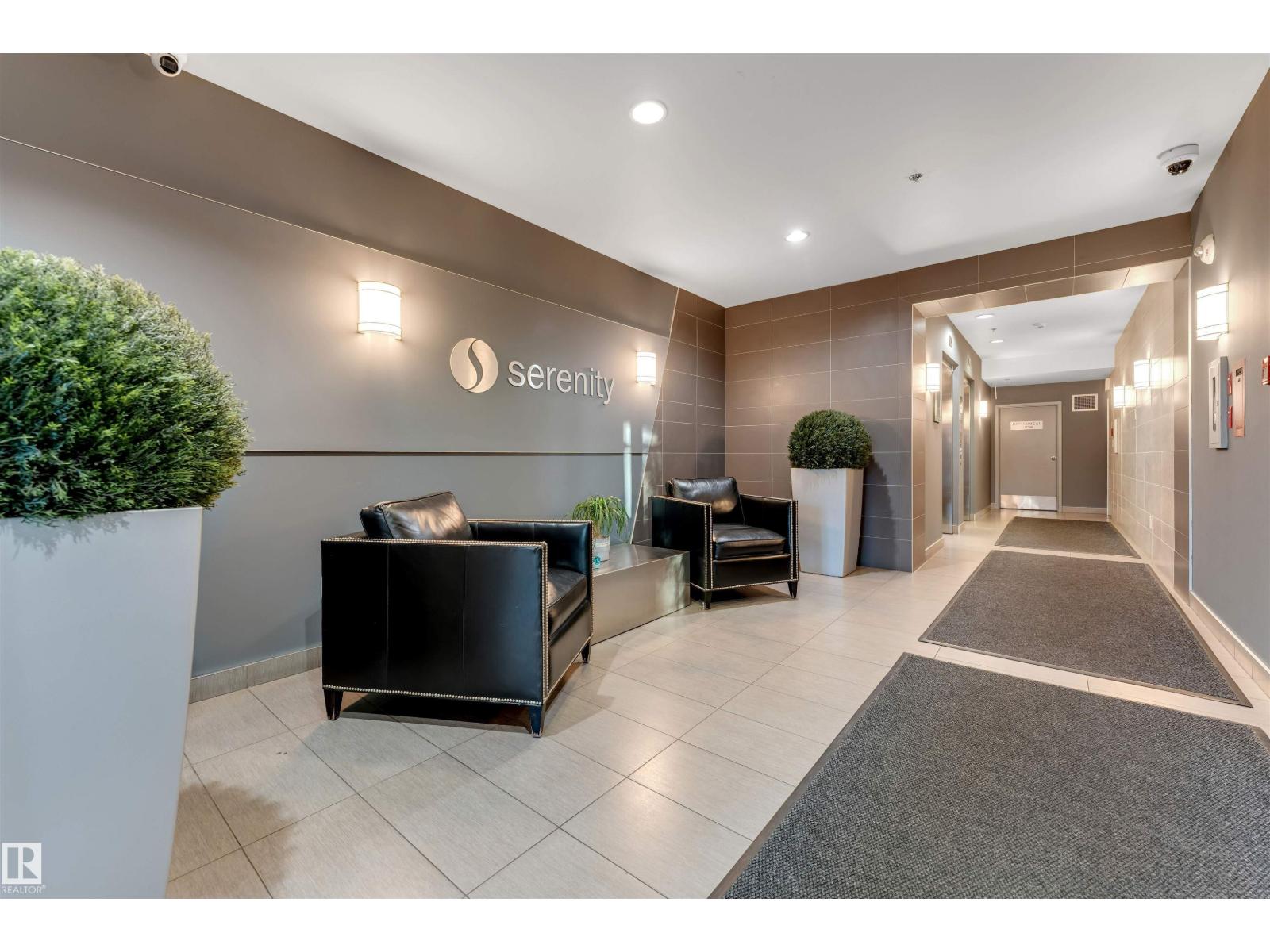 #807 10055 118 ST NW