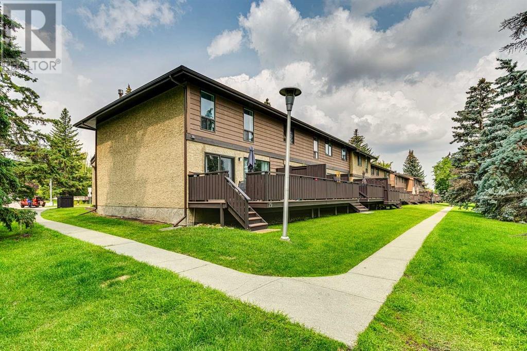 79, 2300 Oakmoor Drive SW