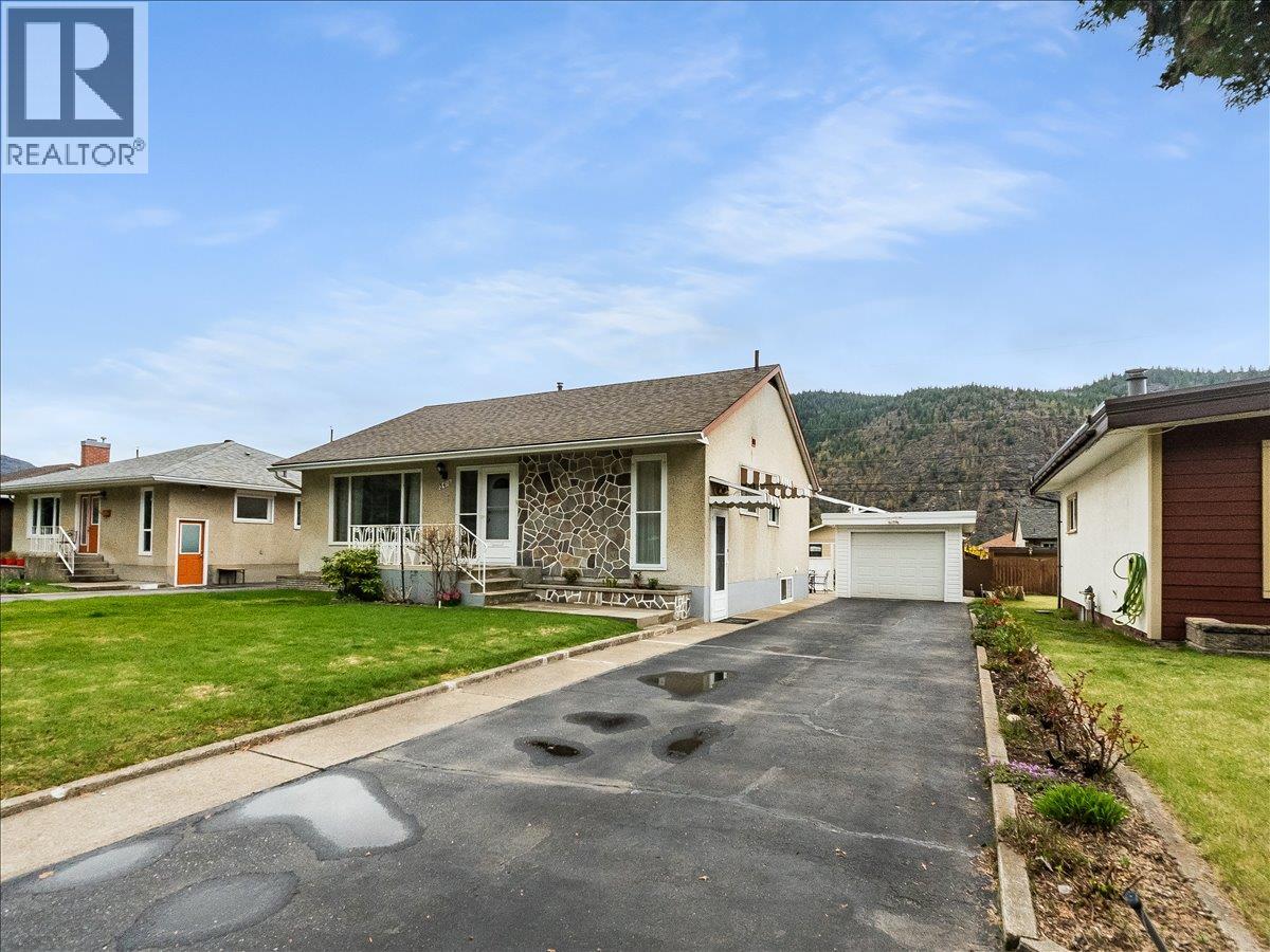 3410 Carnation Drive