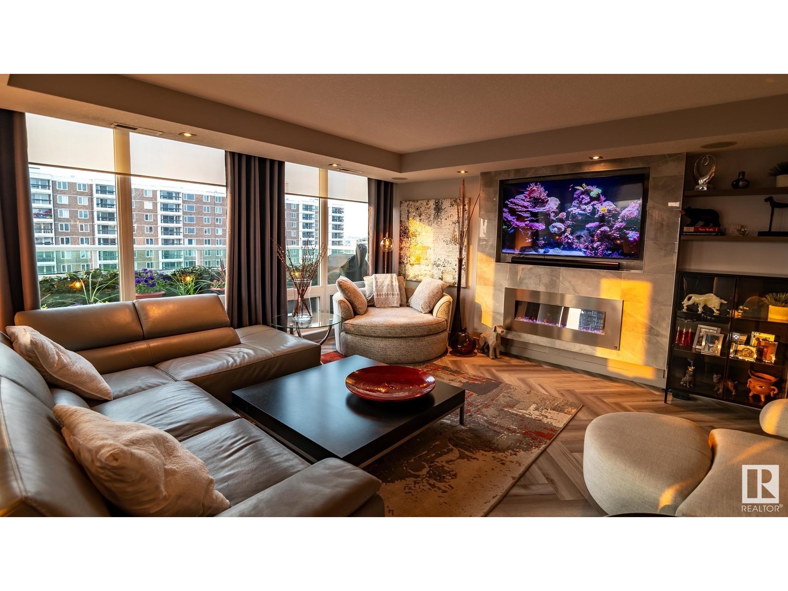 #1204 10055 118 ST NW NW
