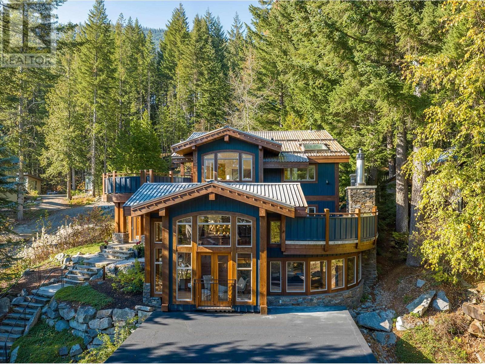 8348 MOUNTAIN VIEW DRIVE