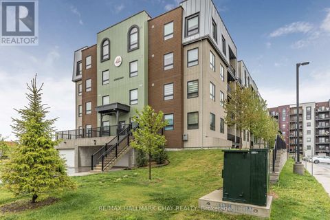 208 - 6 SPICE WAY Barrie (Innis-Shore) ON L9J0J9