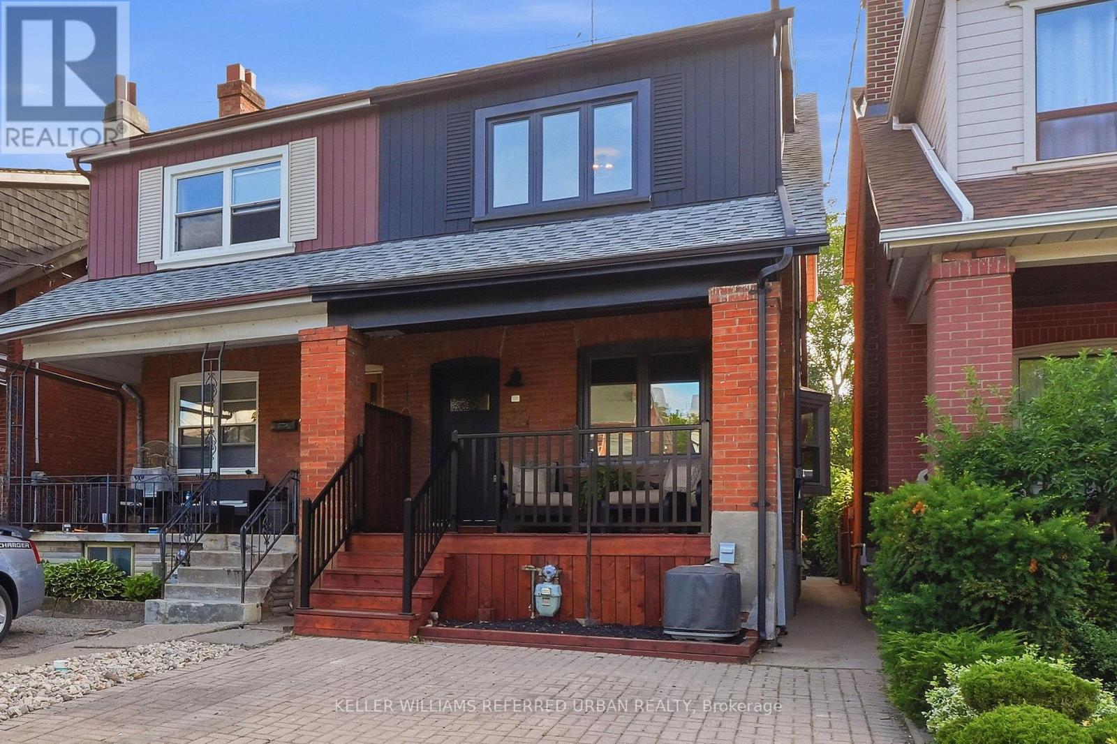 Photo 1 of 33 — 220 WESTMOUNT AVENUE, Toronto (Oakwood Village), ON M6E3M8