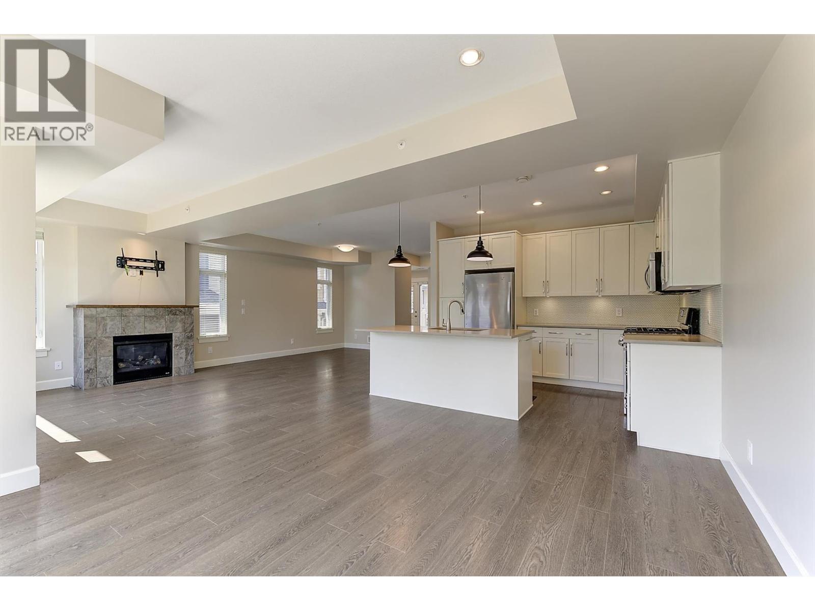 12850 Stillwater Court Unit# 11