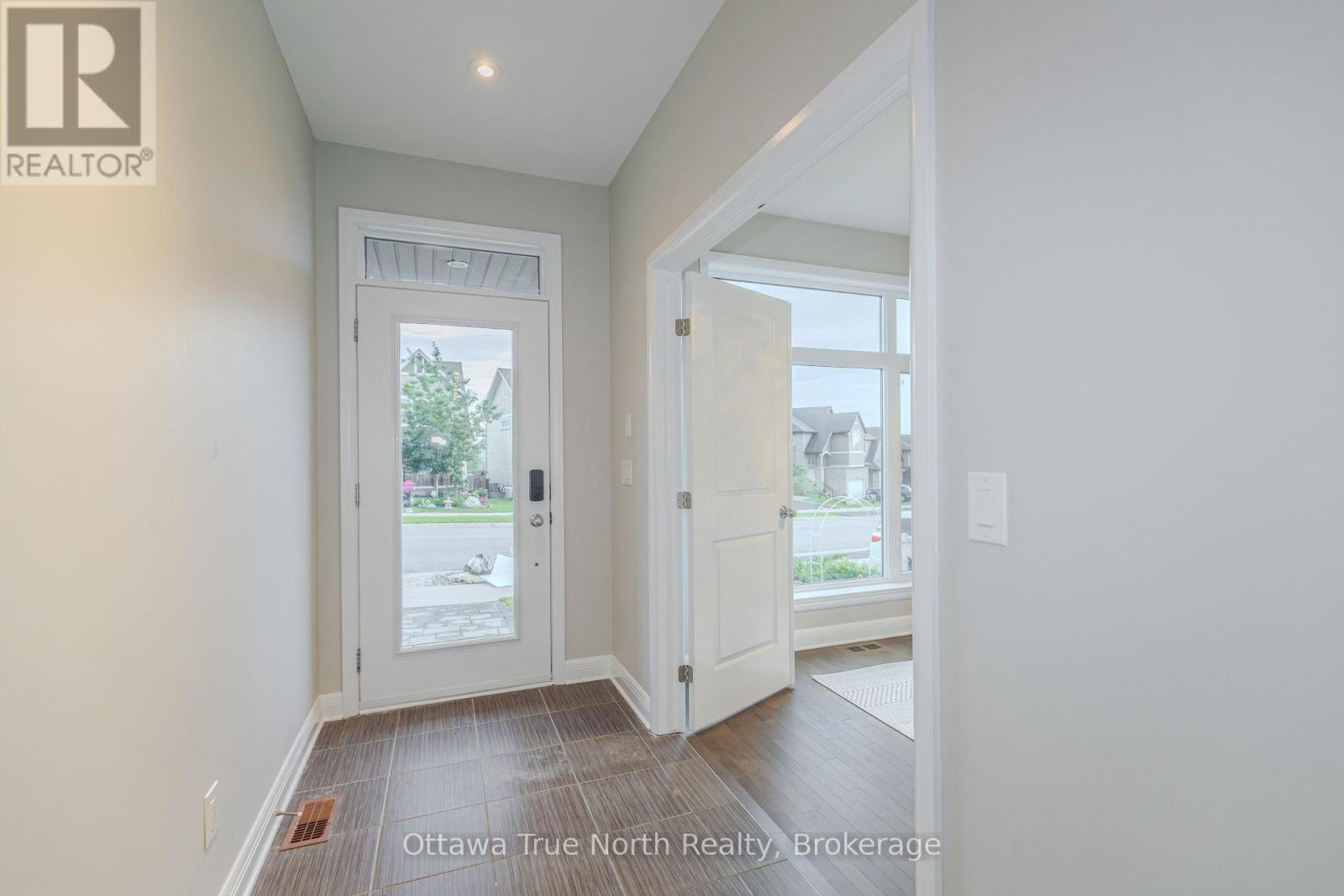 373 HUNTSVILLE DRIVE