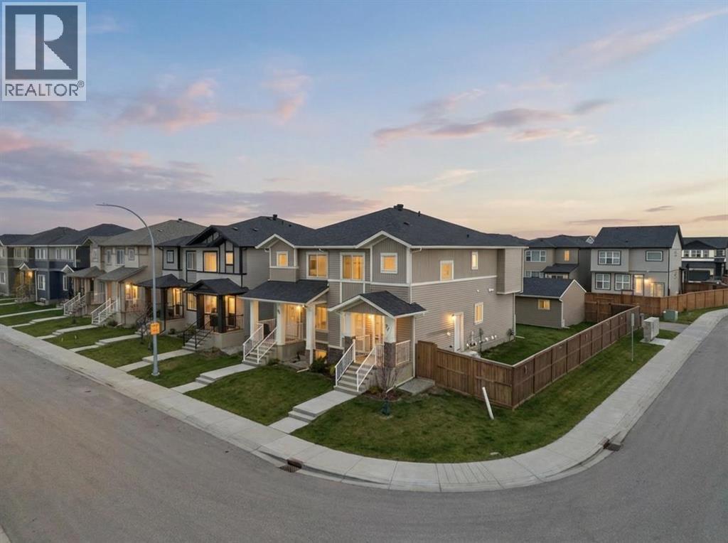 68 Cornerbrook View NE