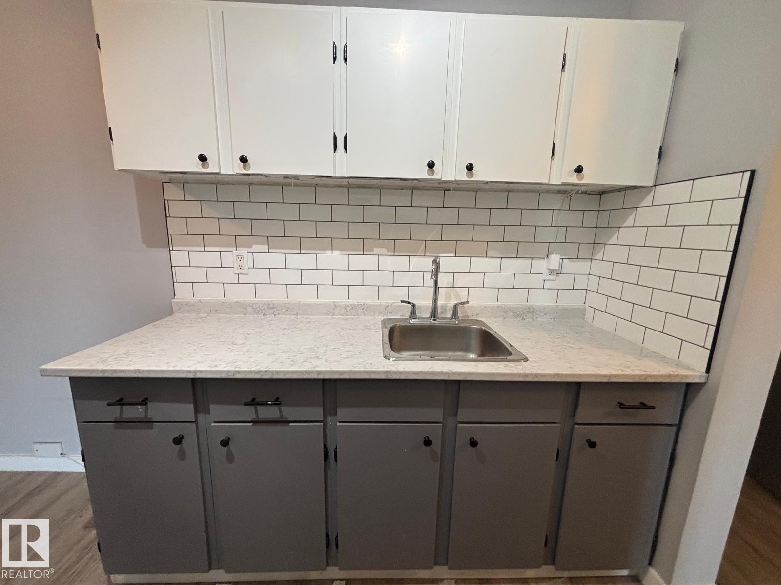 #323 15105 121 ST NW