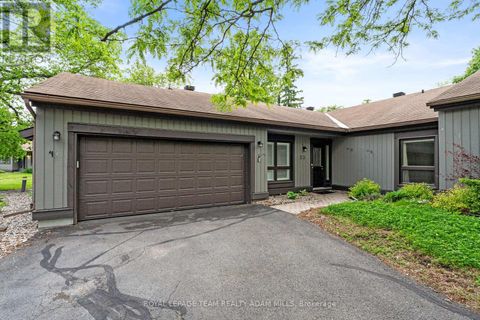 23 OAKMONT COURT Ottawa ON K2S1B9