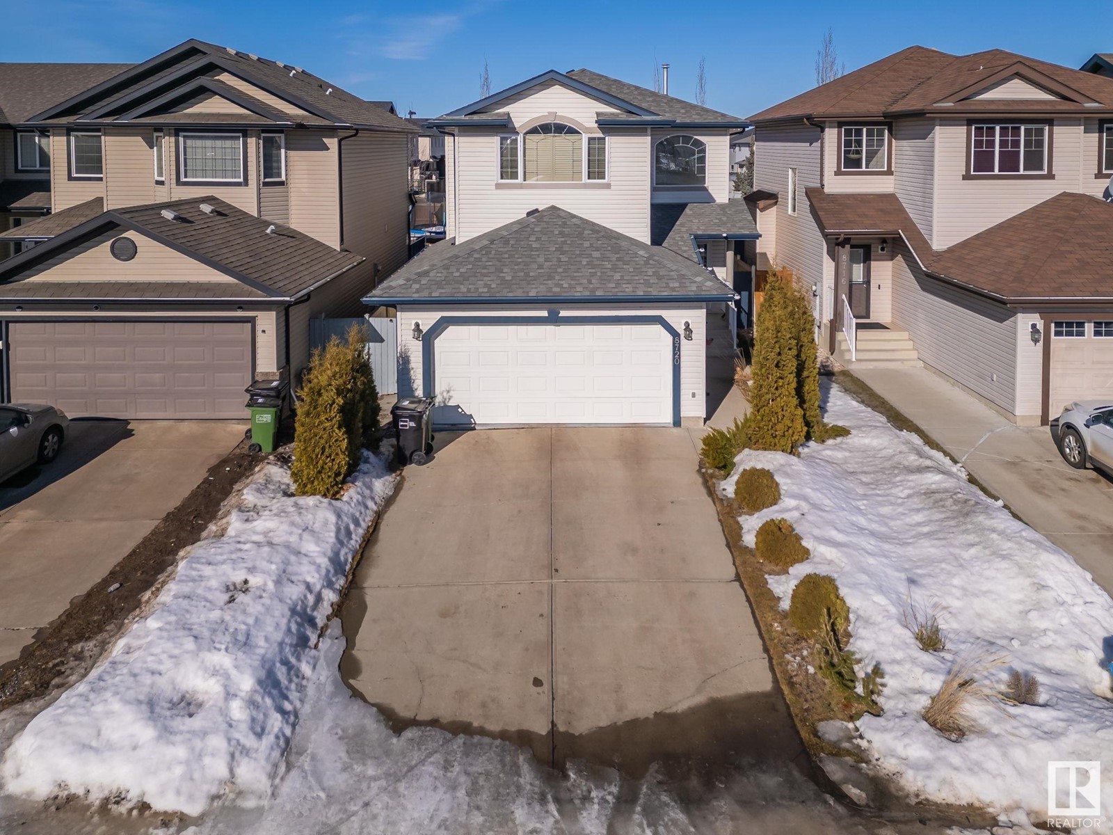 8720 178 AV NW NW