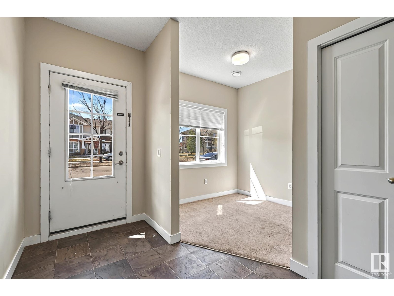 1087 GAULT BV NW