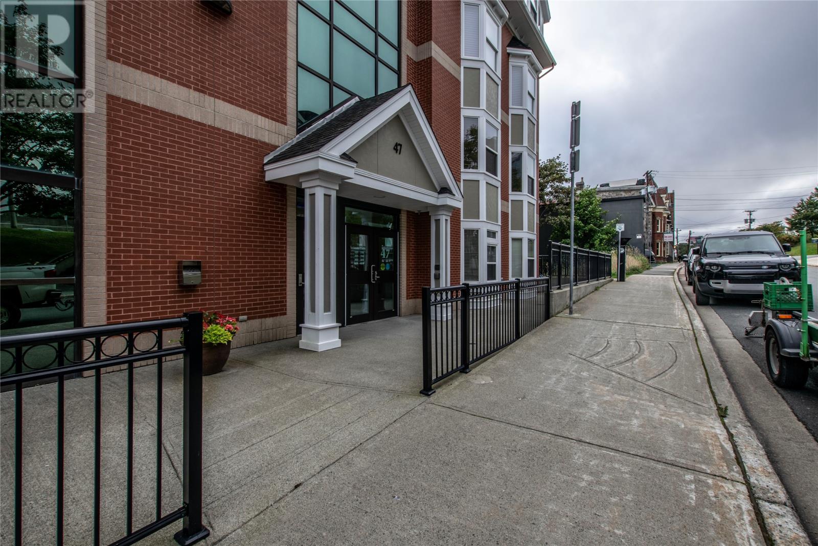 47 Duckworth Street Unit#208
