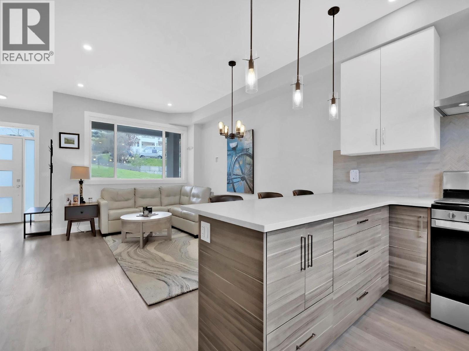 253 NORTON Street Unit# 105