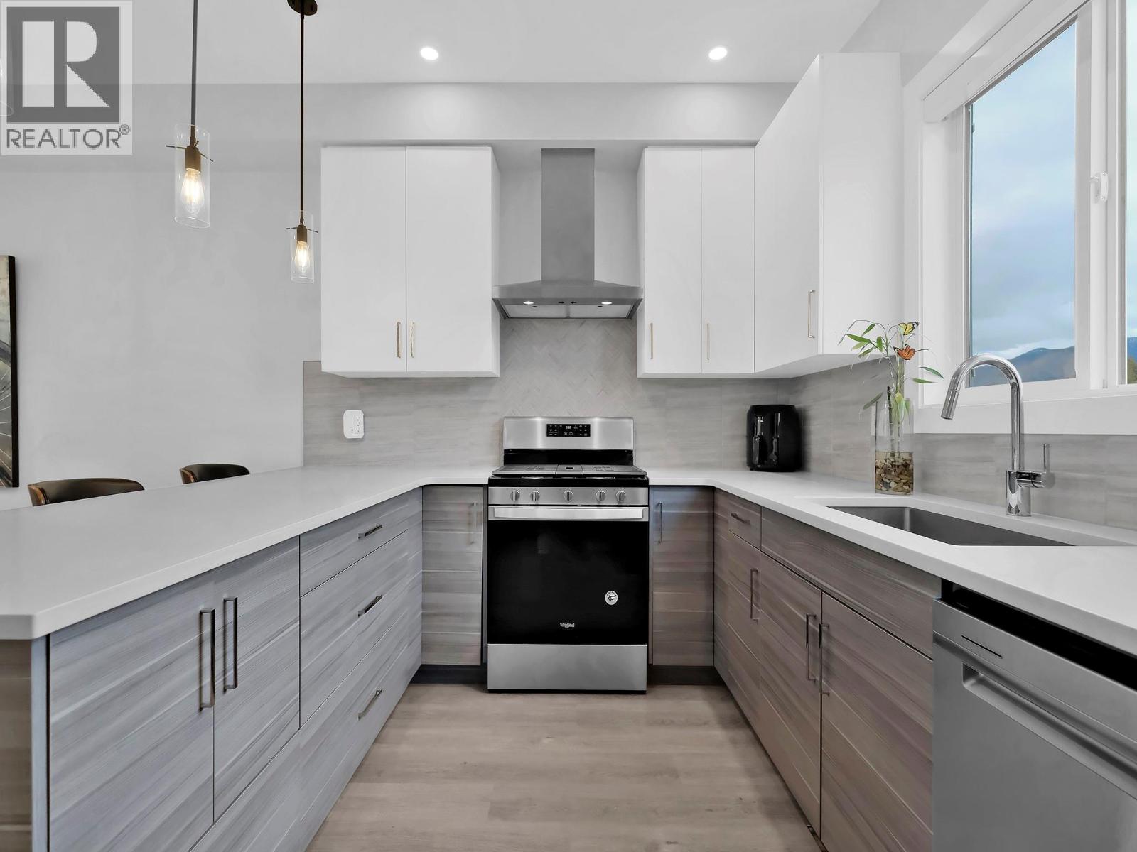 253 NORTON Street Unit# 105