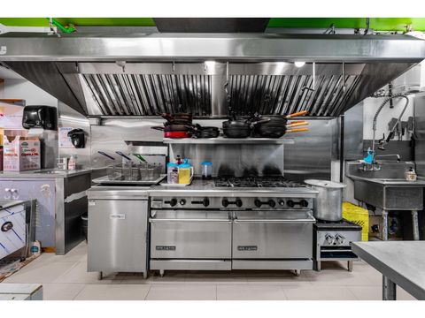 106 19289 LANGLEY BYPASS Surrey BC V3S6K1