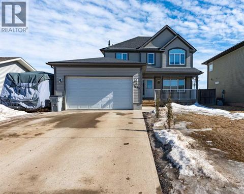 1009 30 Street Wainwright AB T9W0A6