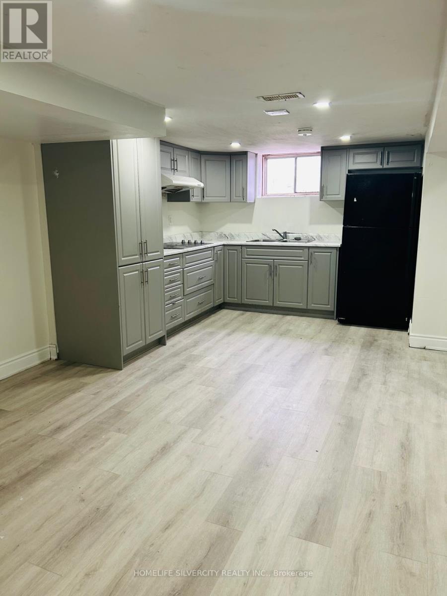 1 STUDLEY STREET
