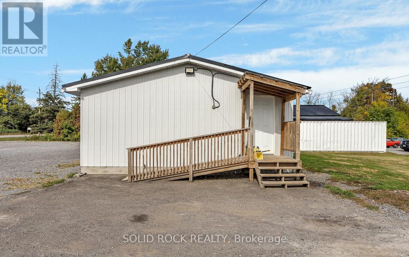 7631 STONE SCHOOL ROAD