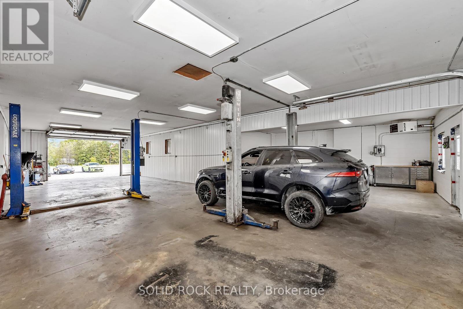 7631 STONE SCHOOL ROAD