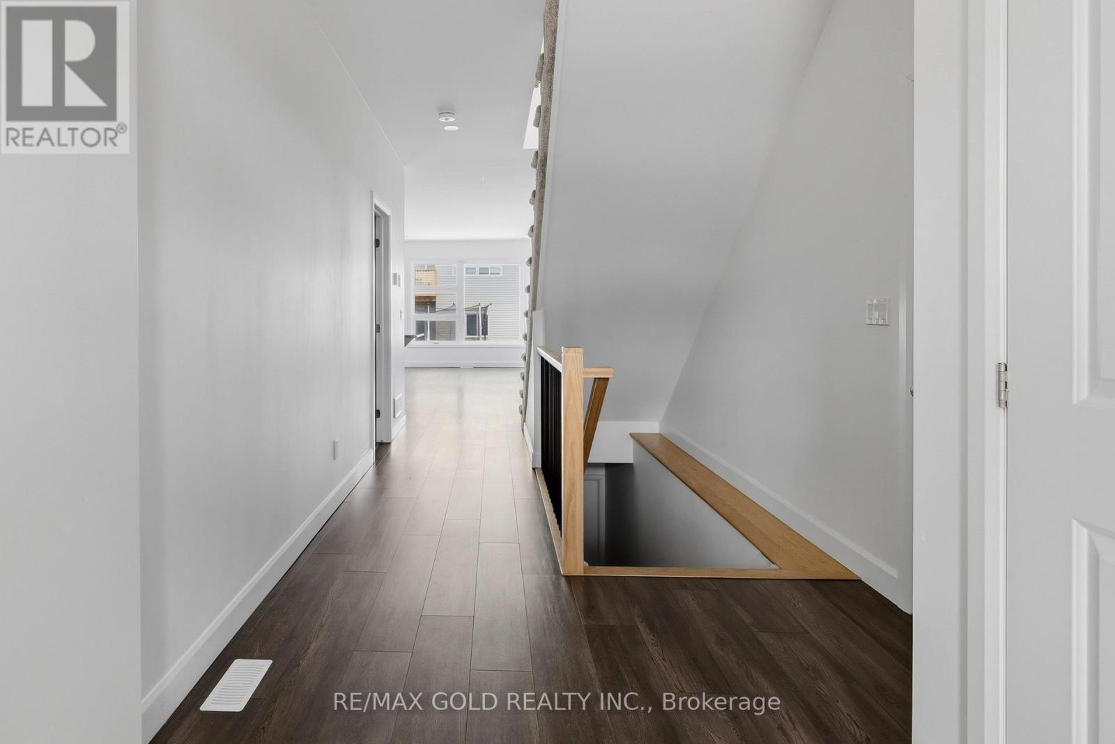 33 WALDEN POND DRIVE