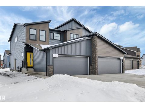 5625 HAWTHORN WY SW Edmonton AB T6X3K7