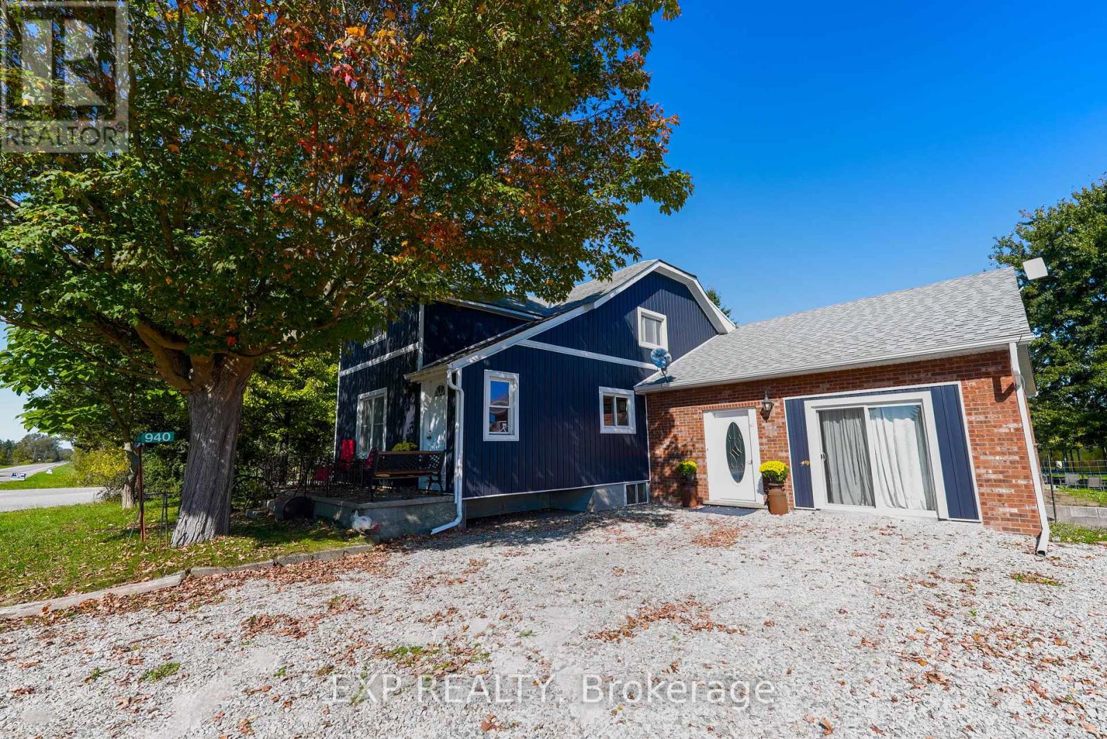 940 HUTCHINSON ROAD