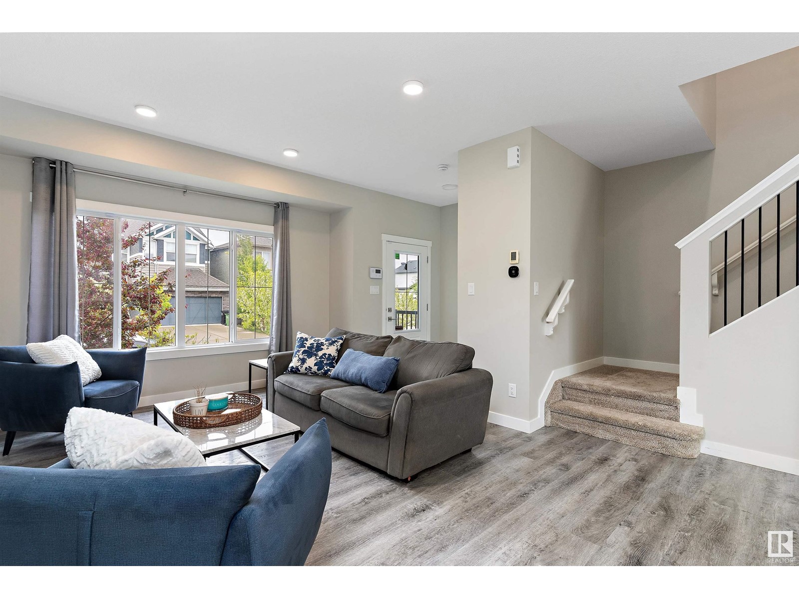 2111 160 ST SW