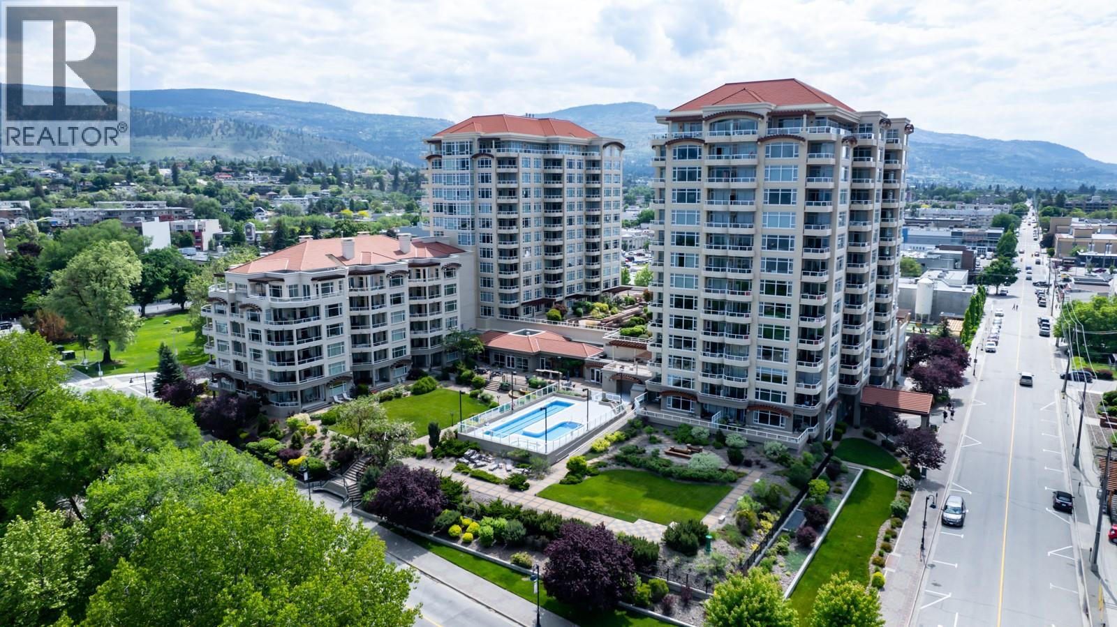 160 LAKESHORE Drive Unit# 1007