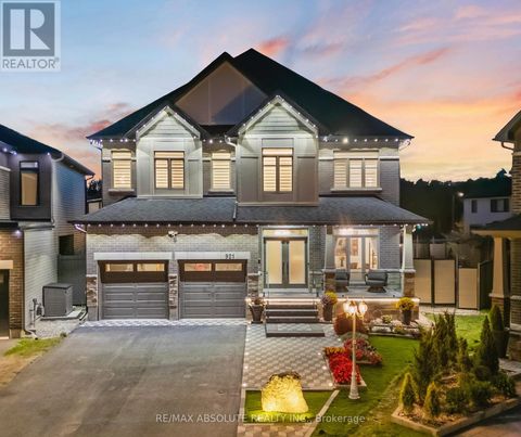 921 BECKTON HEIGHTS Ottawa ON K2S2X5