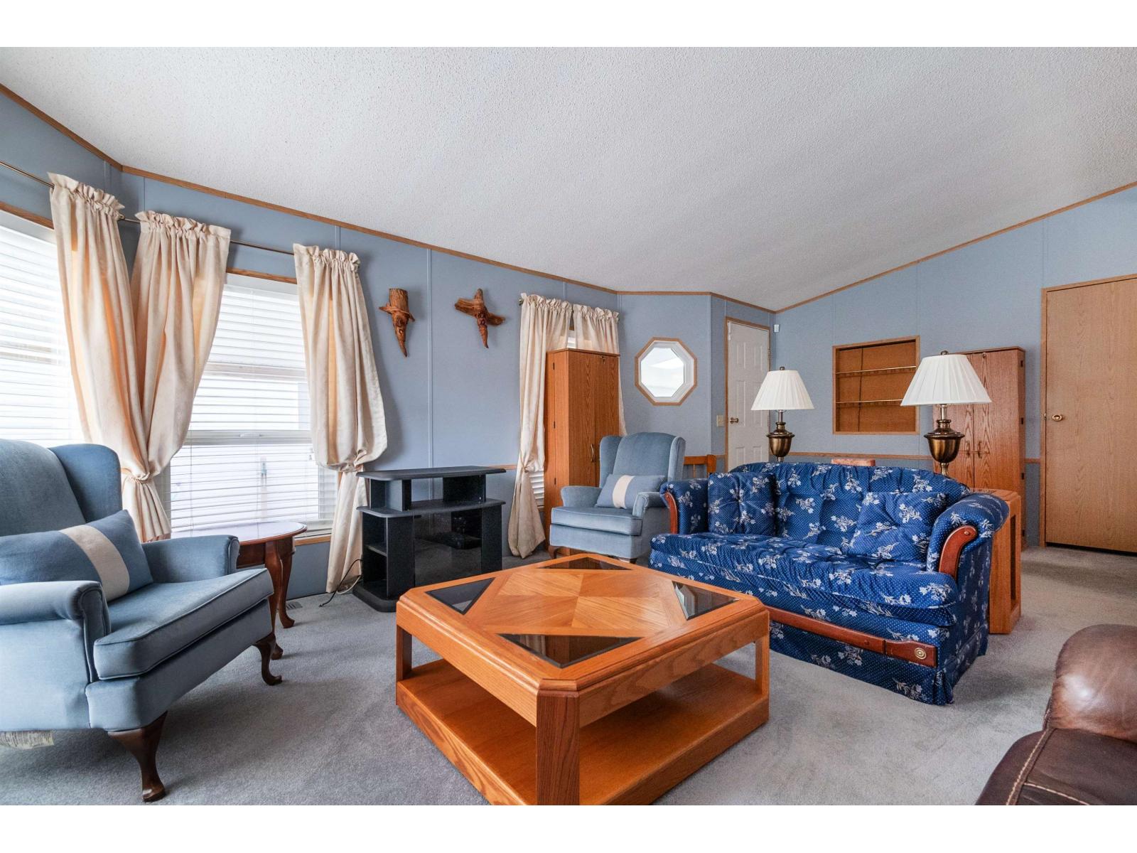 76 6035 VEDDER ROAD|Sardis South